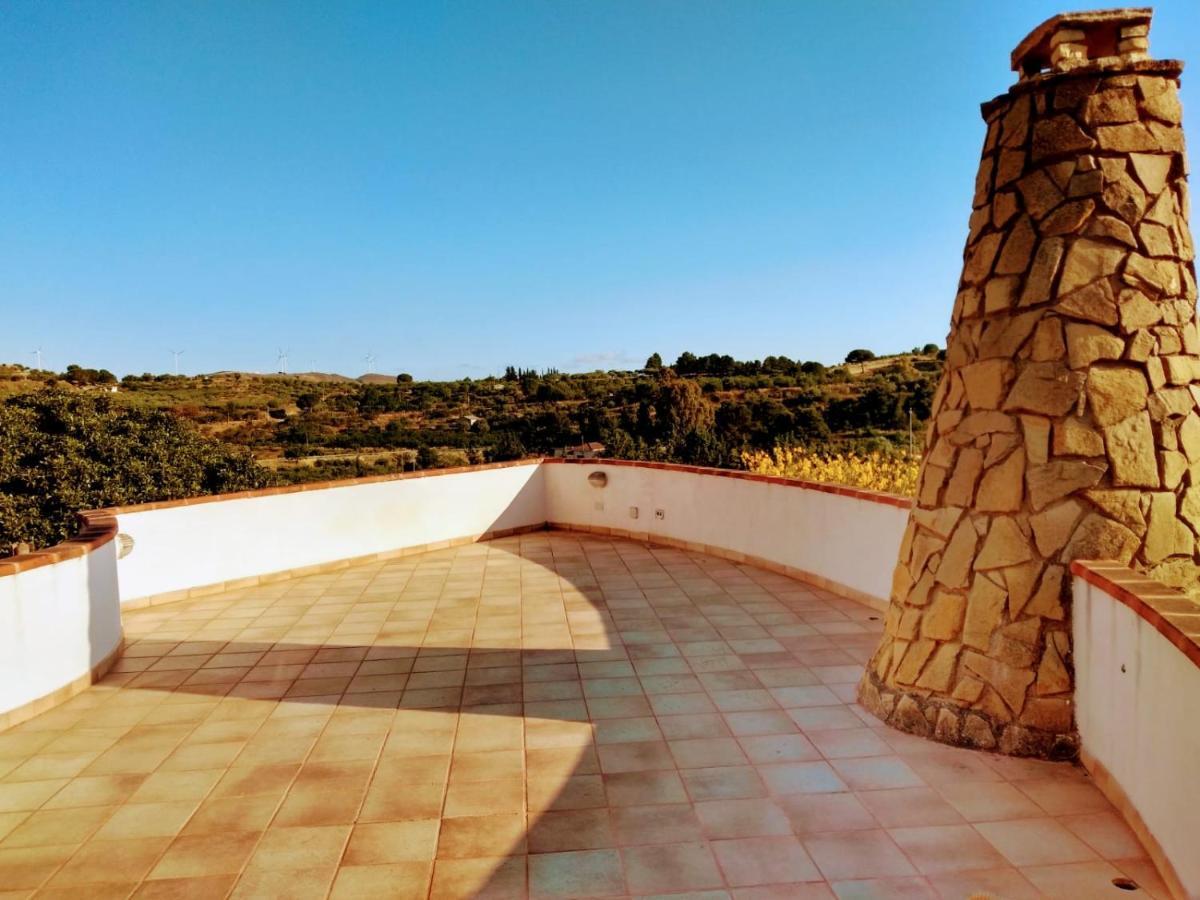 Stria House Villa Mazzarino Екстериор снимка